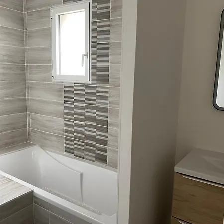 Maison Neuve Cosy A 20 Min Des Plages #lorient #cosy * Pont-Scorff